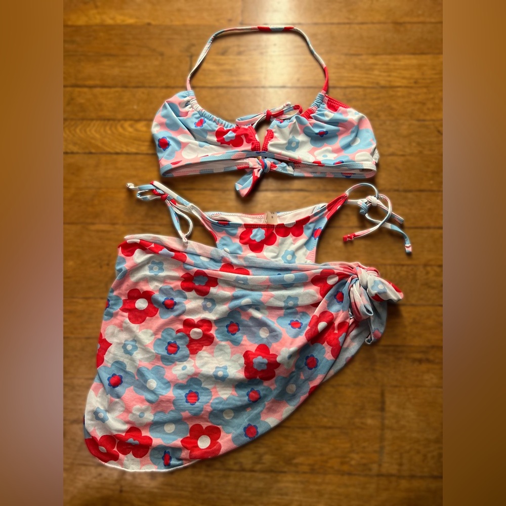 SHEIN Blue Red Pink Floral Bikini Set with Sarong